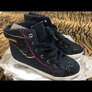 Girls shoes size 13.5